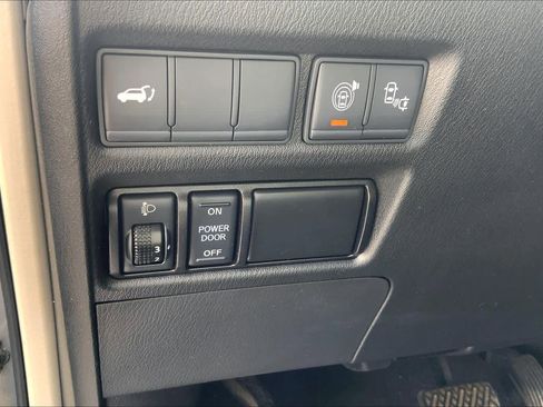 Used 2017 Nissan Armada Platinum w/ Captain Seat Package AWD/4WD image 33