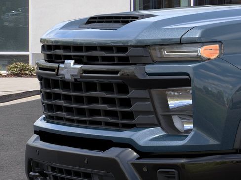 New 2026 Chevrolet Silverado 2500 Custom w/ Custom Value Package AWD/4WD image 15
