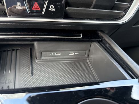 New 2026 Volkswagen Atlas Cross Sport SE AWD/4WD image 32