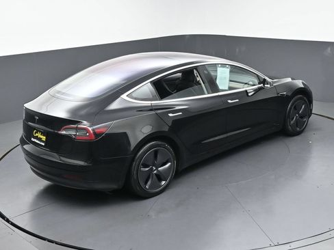 Used 2018 Tesla Model 3 Long Range RWD image 36