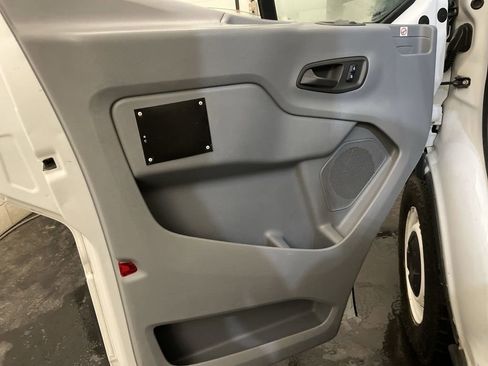 Used 2019 Ford Transit 250 148 High Roof image 13