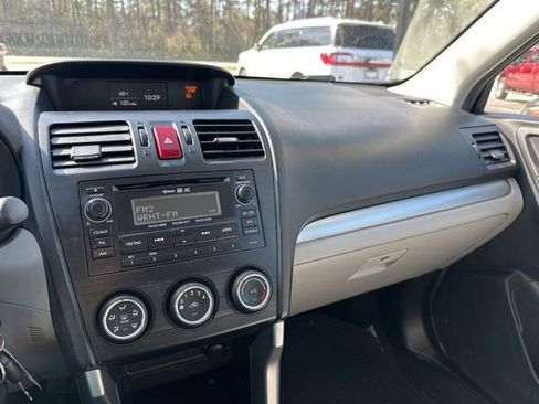 Used 2014 Subaru Forester 2.5i Premium w/ All-Weather Package image 14