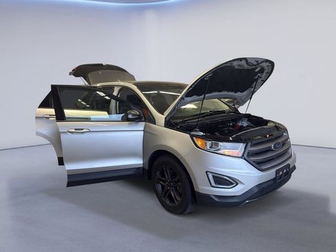 Used 2018 Ford Edge SEL w/ Equipment Group 201A AWD/4WD image 7