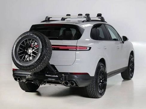 New 2026 Porsche Cayenne image 9