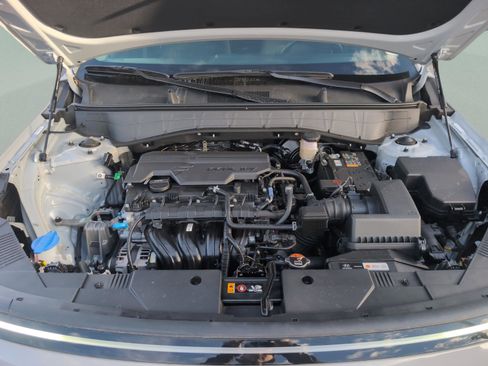 Used 2025 Hyundai Kona SEL image 33