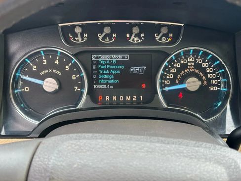 Used 2012 Ford F150 Lariat w/ Lariat Chrome Pkg image 26