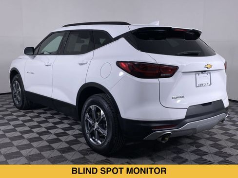 Certified 2024 Chevrolet Blazer LT w/ Convenience Package FWD image 17