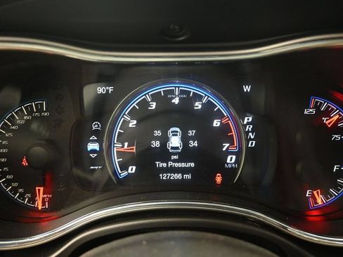 Used 2018 Jeep Grand Cherokee SRT AWD/4WD image 30