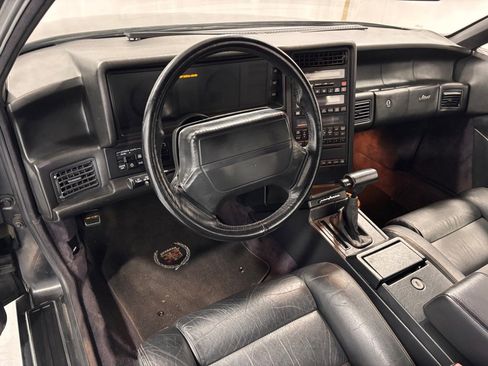 Used 1992 Cadillac Allante image 9