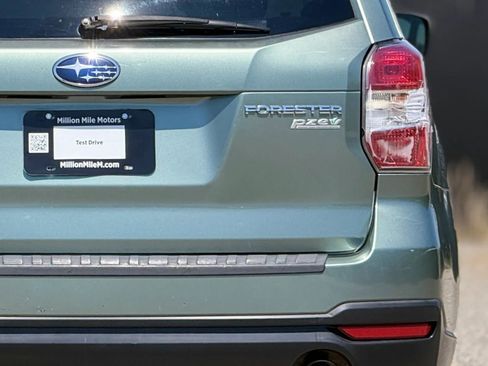 Used 2015 Subaru Forester 2.5i Premium image 14
