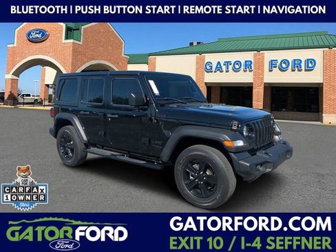 Used 2022 Jeep Wrangler Unlimited Sport image 1