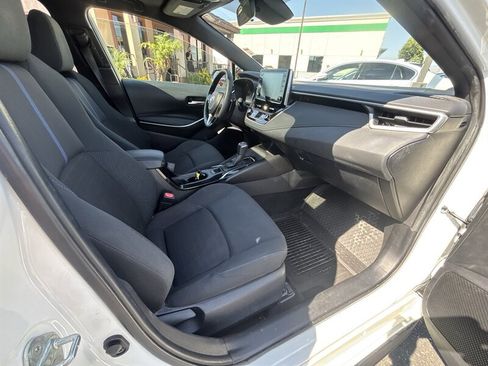 Used 2020 Toyota Corolla SE w/ SE Premium Package FWD image 20