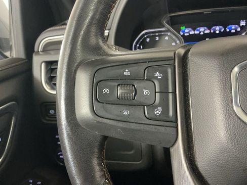 Used 2021 GMC Yukon AT4 w/ Technology Package image 16
