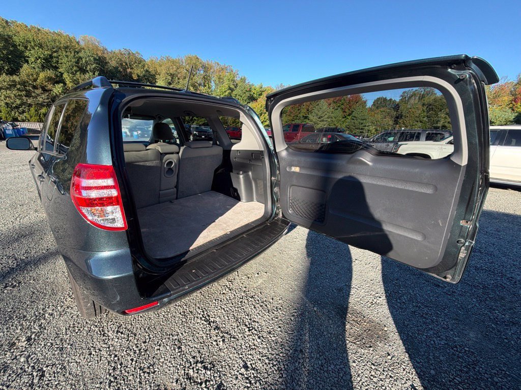 Used 2011 Toyota RAV4 2WD w/ Base L4 Extra Value Pkg image 13