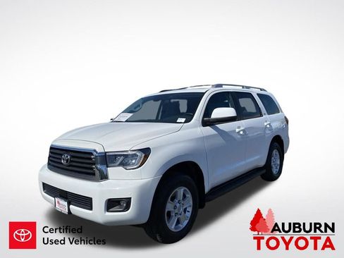 Certified 2021 Toyota Sequoia SR5 AWD/4WD image 4