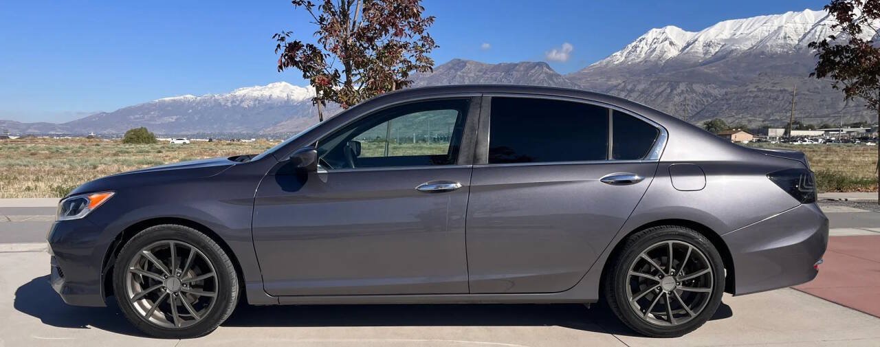 Used 2017 Honda Accord LX image 5