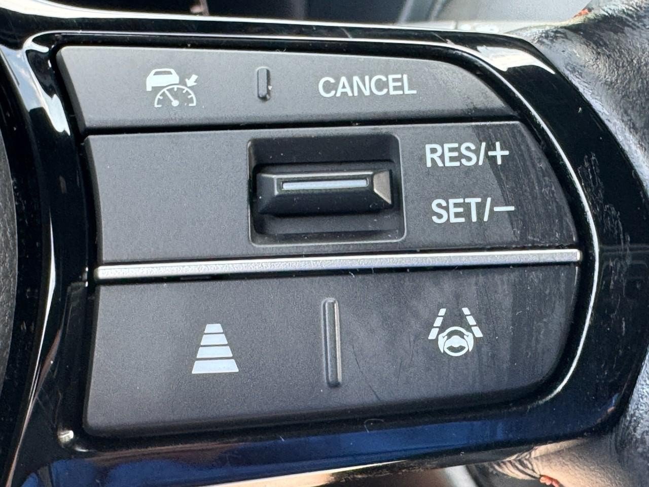 Certified 2023 Honda HR-V Sport image 21