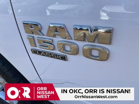 Used 2021 RAM 1500 Classic SLT image 11