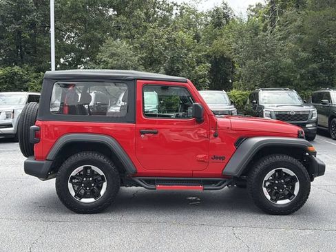 Used 2022 Jeep Wrangler Sport AWD/4WD image 8