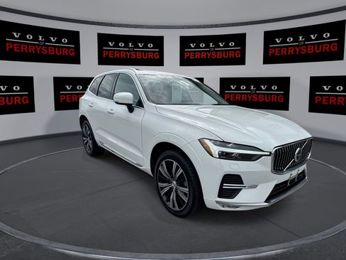 Used 2022 Volvo XC60 B5 Inscription w/ Climate Package image 2