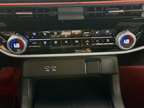 Used 2025 Honda Prologue Elite image 24