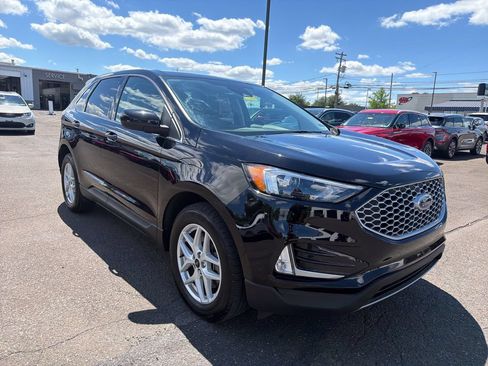 Used 2023 Ford Edge SEL w/ Convenience Package AWD/4WD image 5