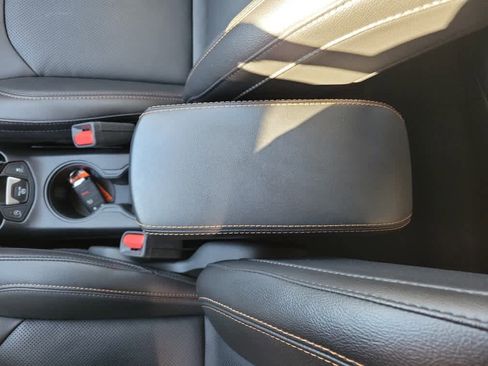 Used 2020 Jeep Compass Limited image 18