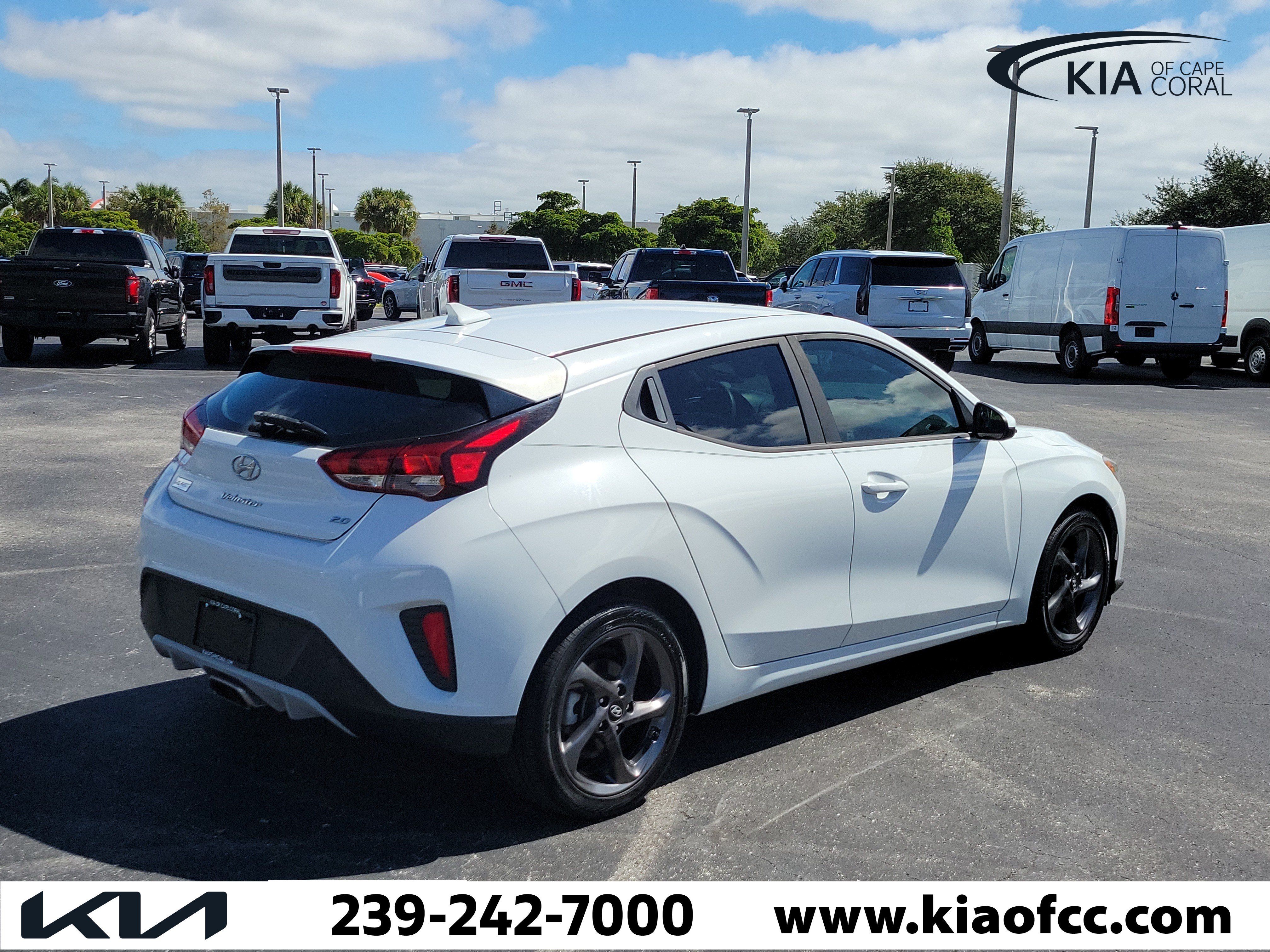 Used 2019 Hyundai Veloster 2.0 FWD image 6