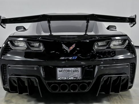 Used 2019 Chevrolet Corvette ZR1 image 11