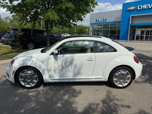 Used 2016 Volkswagen Beetle 1.8T SEL FWD image 2