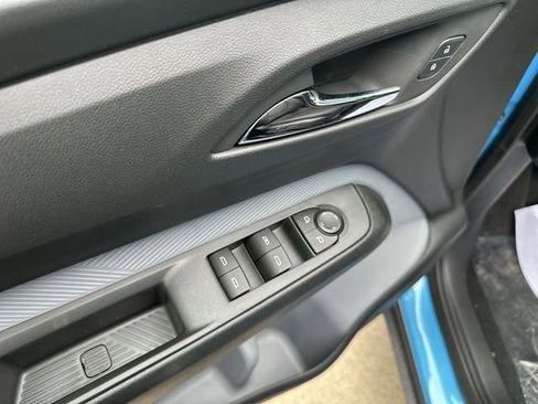 New 2027 Chevrolet Bolt RS w/ Technology Package FWD image 24