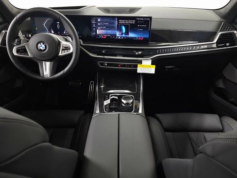 Used 2026 BMW X5 xDrive40i w/ M Sport Package AWD/4WD image 8