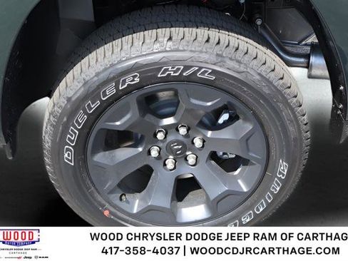 New 2026 RAM 1500 4x4 Crew Cab image 27