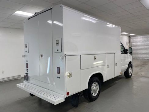 New 2025 Ford E-350 and Econoline 350 Super Duty w/ Power Equipment Group image 6