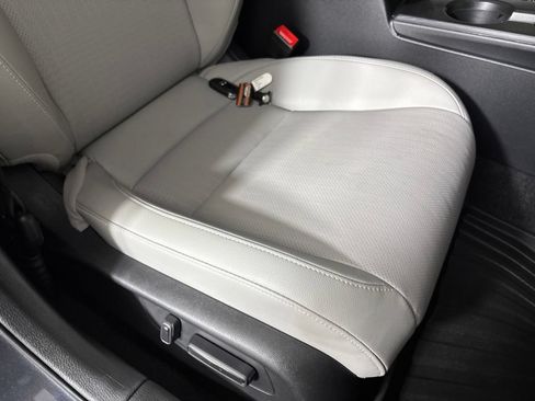 Used 2026 Honda Civic FWD Hybrid Sedan image 31