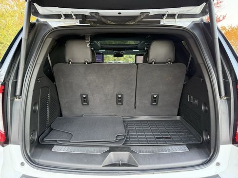 Used 2024 GMC Yukon AT4 w/ AT4 Premium Package image 38