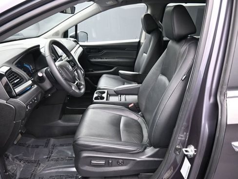Certified 2022 Honda Odyssey Touring image 19