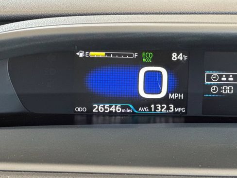 Used 2020 Toyota Prius Prime XLE FWD image 25