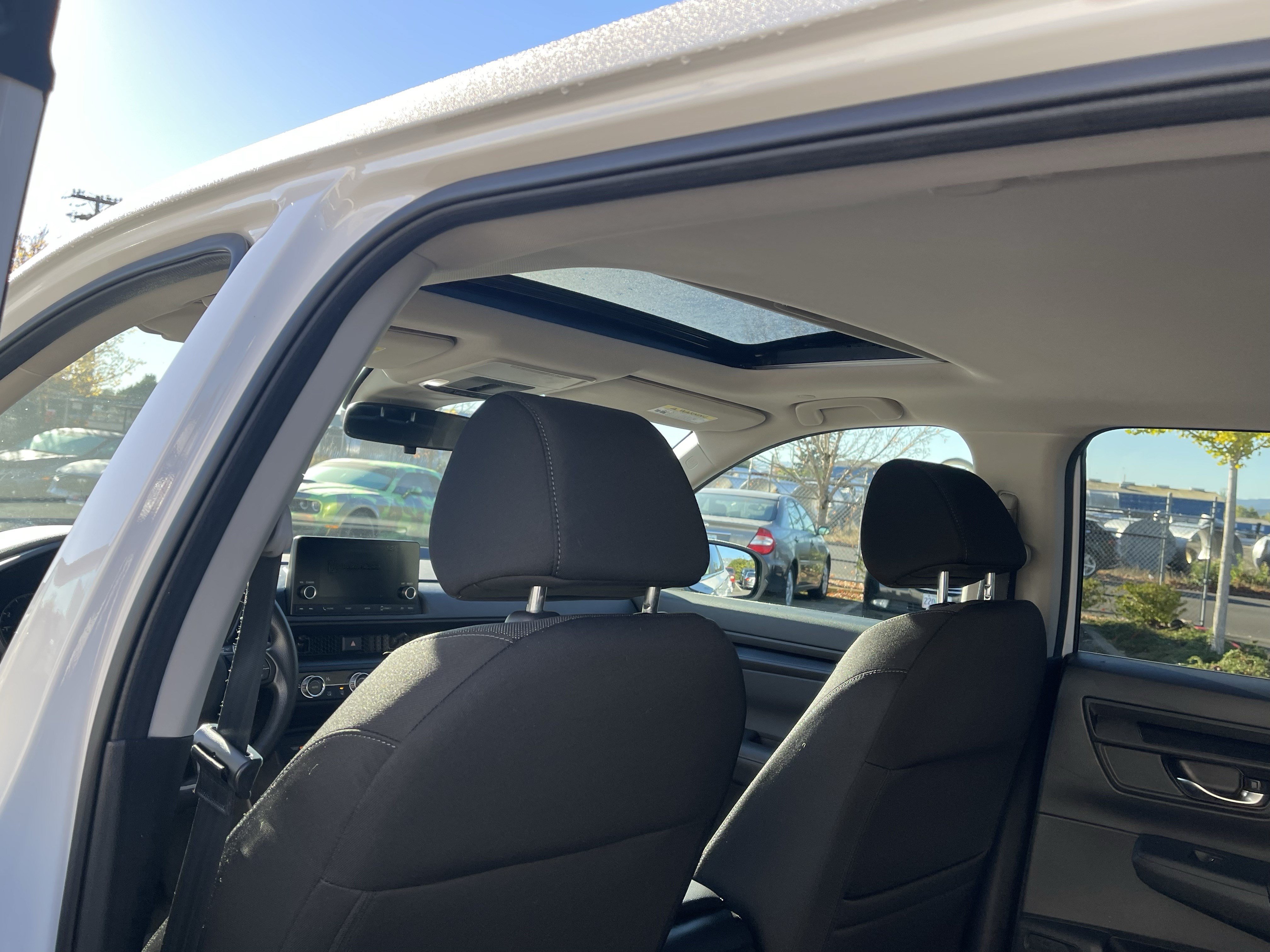 Used 2024 Honda CR-V EX image 15