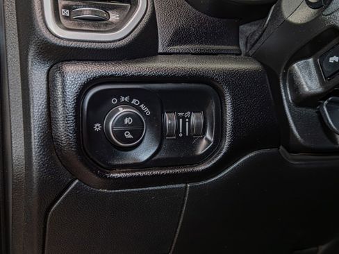 Used 2020 RAM 3500 Laramie AWD/4WD image 21