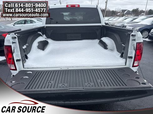 Used 2023 RAM 1500 Classic SLT image 24