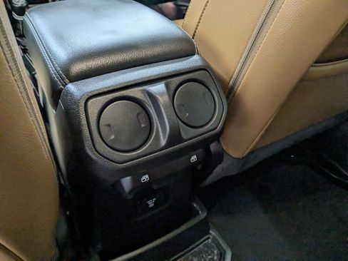 Used 2023 Jeep Wrangler Unlimited Sahara w/ Cold Weather Group AWD/4WD image 24