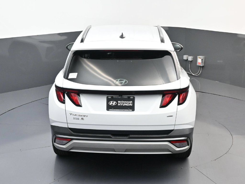 Certified 2025 Hyundai Tucson SEL AWD/4WD image 18
