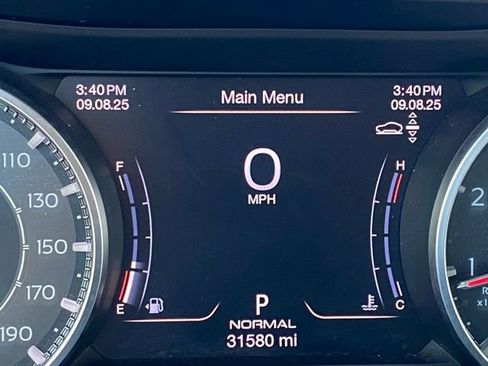 Used 2022 Maserati Levante GT image 26