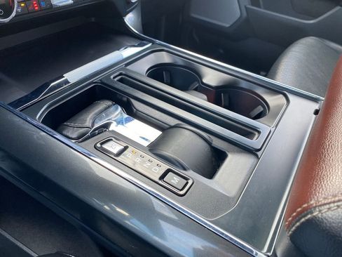 Used 2021 Ford F150 Lariat w/ Equipment Group 502A High image 32