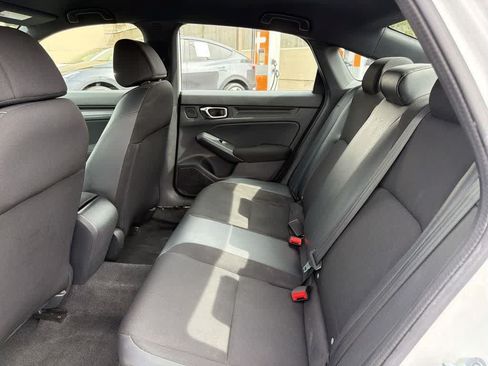 Used 2023 Honda Civic Sport image 29