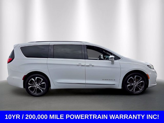 Used 2022 Chrysler Pacifica Pinnacle AWD/4WD image 6