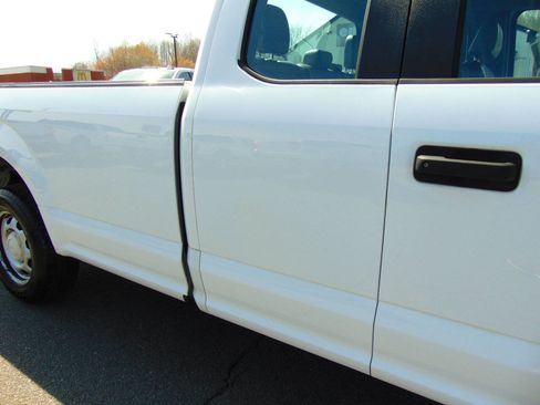 Used 2016 Ford F150 XL image 36