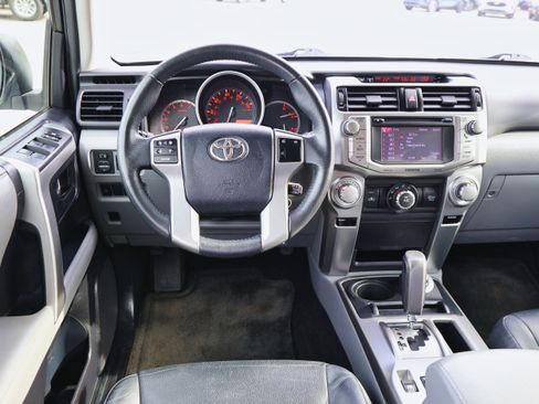 Used 2013 Toyota 4Runner SR5 image 16