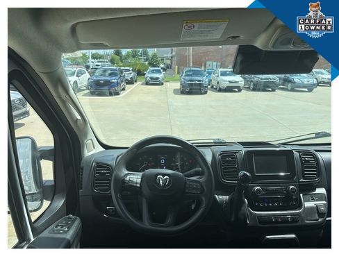 Used 2024 RAM ProMaster 2500 w/ Convenience Group FWD image 12